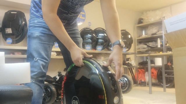 Gotway Nikola plus 1800wh - unlocking / locking from the box. смотреть онлайн