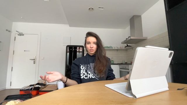 Как забивать на чужое мнение и Не сравнивать себя с другими смотреть онлайн