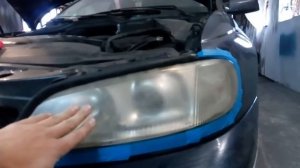 Ремонт пластиковых фар на машине