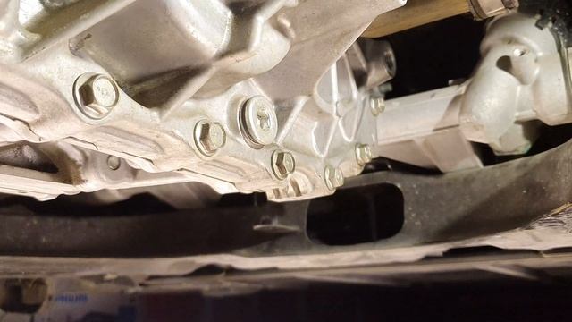 2013 Nissan Leaf USA GEARBOX oil change www.nissanleafbatterytuning.hu смотреть онлайн