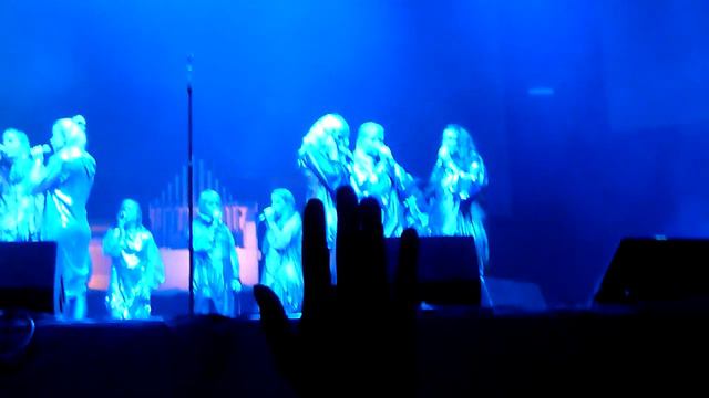 Bjork - Unravel @Pukkelpop 2012 (16-08-2012) смотреть онлайн