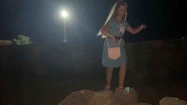 2021. VLOG. Вечерняя поездка в Античный город Сиде с семьей по рекомендации гида. смотреть онлайн