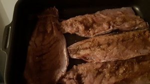красноглазка и скумбрия в духовке просто и вкусно