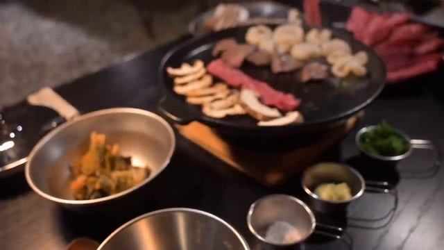아무도 없는 해발700m 산 정상에서 하룻밤 별장짓기?360°투명창 텐트에 초급자용 화목난로 조합?
