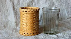 Как сделать подстаканник из бересты своими руками.