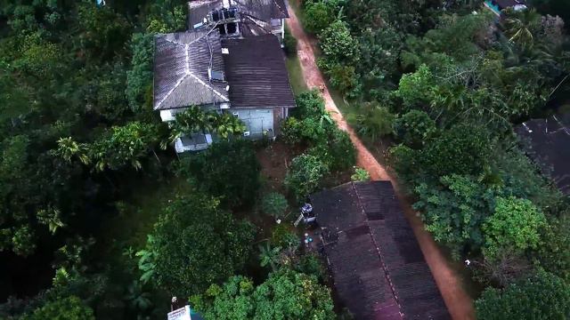 Xiaomi Mi 4K Drone | First Orbit Flight Test смотреть онлайн