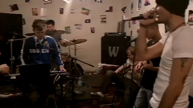 ПАЛЬЦЫ FINGERS - Щекотно.MOV смотреть онлайн