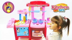 Игровая кухня распаковка. Детские игровые кухни с холодильником, печкой, мойкой, аксессуарами.