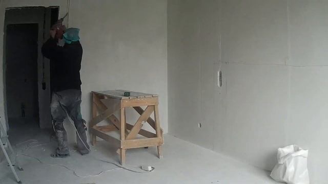 Борозды под кабель! Часть2. Какой недорогой инструмент нужен для работы без пыли. смотреть онлайн