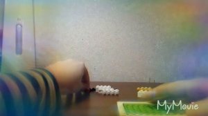 Приставка с телевизором из лего.