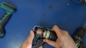 Китайский шуруповерт под Makita что внутри