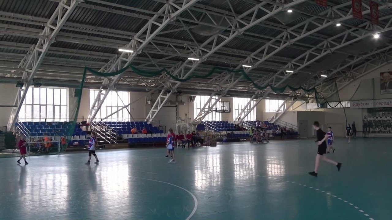 Малиновые - Полосатые. Матч за 5-6 место.