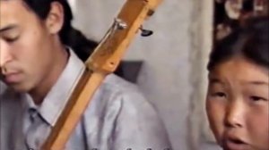 Бессмертный Конгар-оол Борисович со своими учениками.