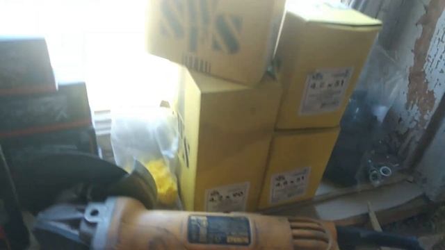 Полы бодрячком, День второй!!! 70 кв.м. в сталинке. Май 2020 смотреть онлайн