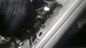 снять трос кулисы акпп fluence, megan 3