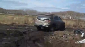 Toyota Harier на бездорожье)