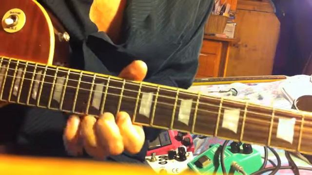 EPIPHONE LES PAUL WITH FENDER PRO JUNIOR AMP смотреть онлайн