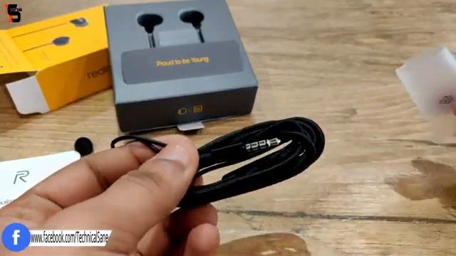 Realme Buds Unboxing & Review | Best Earphone under Rs. 500 | Hindi !!!! смотреть онлайн