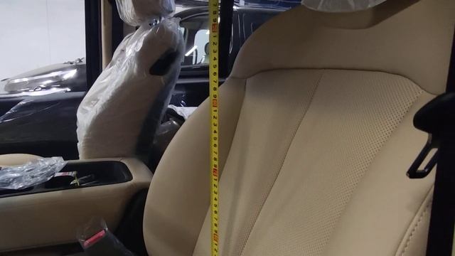 Сравнение высоты места водителя Hyundai Grand Starex и Hyundai Staria оба с люками разница 8,5см!! смотреть онлайн