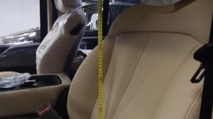 Сравнение высоты места водителя Hyundai Grand Starex и Hyundai Staria  оба с люками разница 8,5см!!