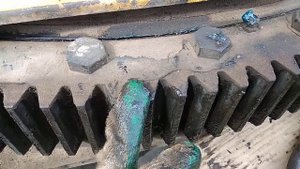 причина люфта опу автокрана