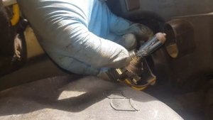 How To Replace Dipped Beam Headlight Bulb Citroen C4 Picasso 4K