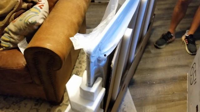 Hisense 65 inch 4K Ultra HD TV- Unboxing, How to Set up, First Look смотреть онлайн