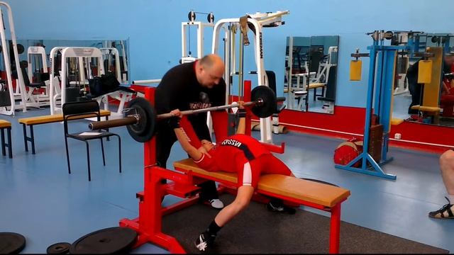 Жим 45 кг Некрасов Паша 11 лет собст.вес 37,5кг. смотреть онлайн