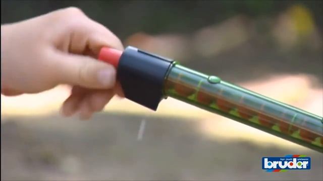 Комбайн Bruder John Deere T670i смотреть онлайн