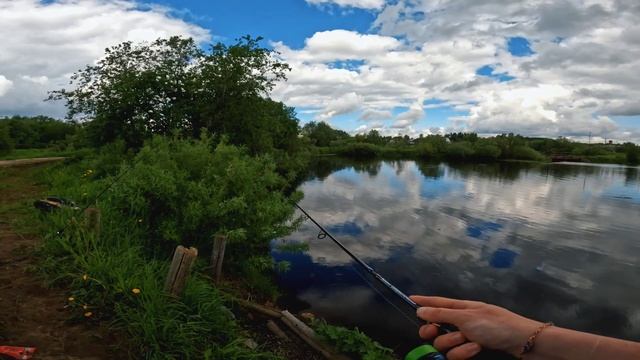 Ловим щуку травянку. Джиг или воблер? Рыбалка на спиннинг летом. смотреть онлайн