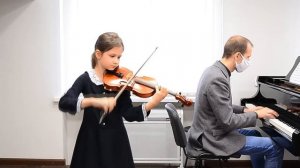 "Град" А.Глазунов из балета "Времена года".Исполняет София Шкулепа(8 лет).