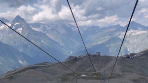 Домбай с двумя маленькими детьми. Чем заняться? Куда можно добраться с коляской?