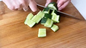 ПОКЕ БОУЛ с ЛОСОСЕМ. Простой рецепт с очень ВКУСНЫМ СОСУСОМ.  