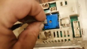 E 2 Бош - ЧТО ДЕЛАТЬ? Как сбросить ошибку на стиральной машине bosch maxx 5.