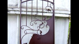 Красивая кованая калитка из металла, ковка