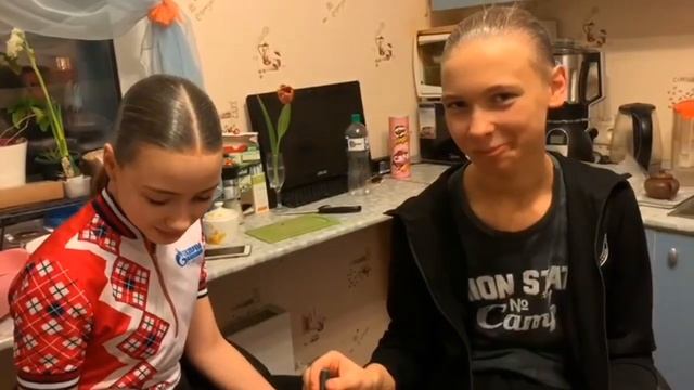 Шоколадное фондю в честь окончания соревнований. смотреть онлайн