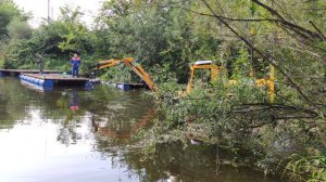 Плав экскаватор.mp4