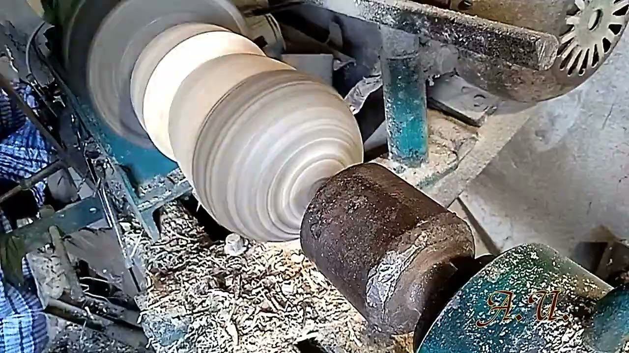 Желудь. Токарные работы по дереву.