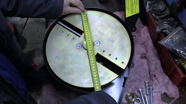 Измельчитель веток Бобёр-2. Устройство привода, размер барабана, размеры ножей.