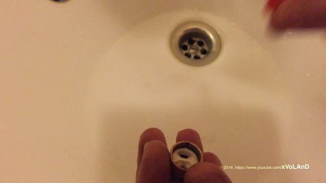 How To Repair a Water Tap That Leaks.Restore a Water Tap That Leaks. The Faucet/Crane repair смотреть онлайн