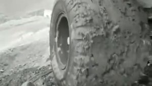 Большая руда (1964) - car crash scene