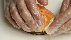 Рецепт Сладкие Шиитаке с лососем в сырным соусом | Sweet Shiitake and Cheese sauce