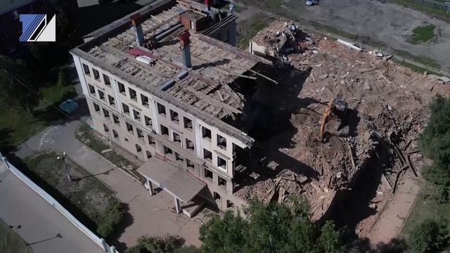 В Междуреченске снесли школу № 2 смотреть онлайн