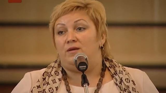 Работники музеев отмечают профессиональный праздник смотреть онлайн