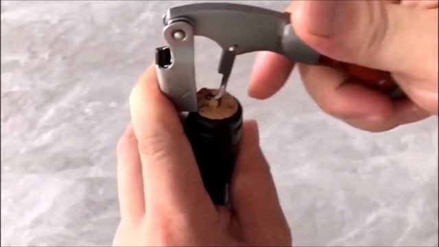 Как открывать штопором с рычагом смотреть онлайн