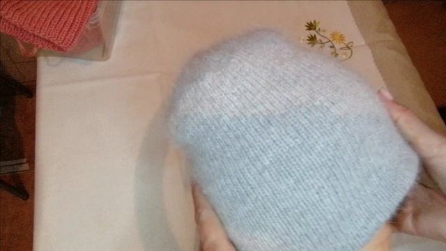 Шапка из пуха норки... смотреть онлайн