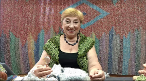 Вязание на "вилке" фасонной пряжей. Мастер-класс по вязанию крючком от О. С. Литвиной.