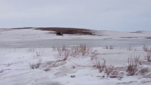 Снегоходы не только тонут смотреть онлайн