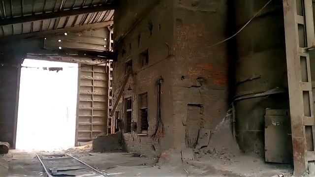 Влез на Львівській залізо-бетонний завод смотреть онлайн