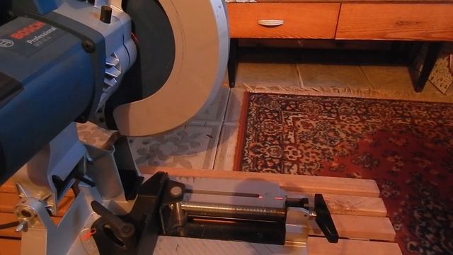 Небольшой обзор. монтажная пила Bosch GCD 12 JL смотреть онлайн